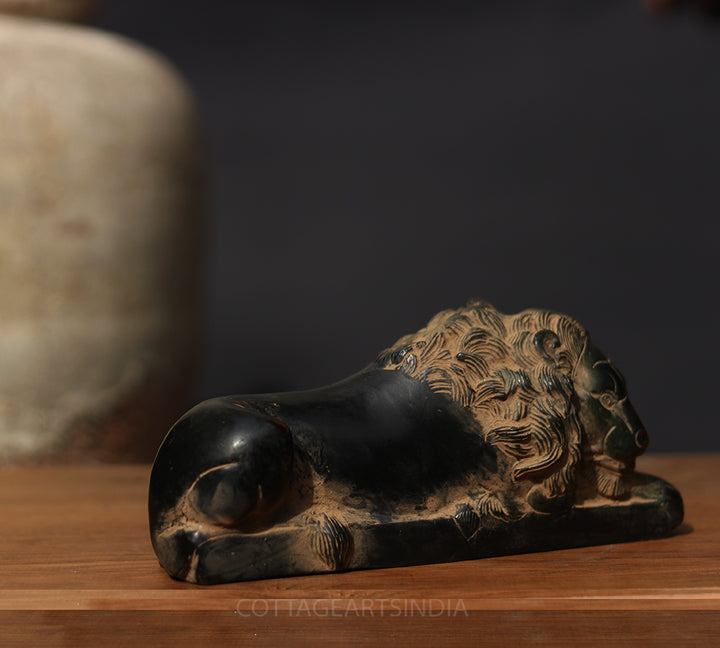 Brass Vintage Lion Resting