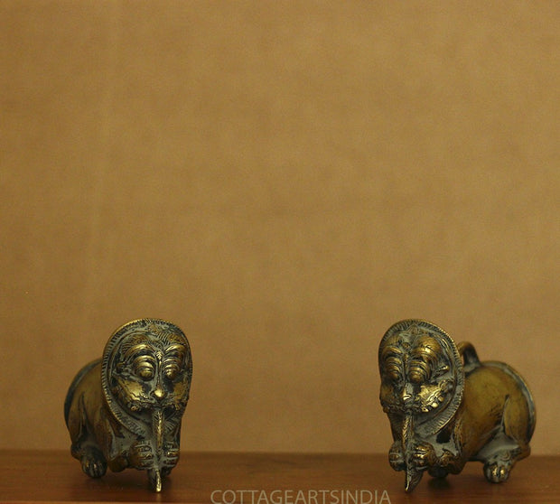 Brass Vintage Finish Palanquin Kirtimukha Pair