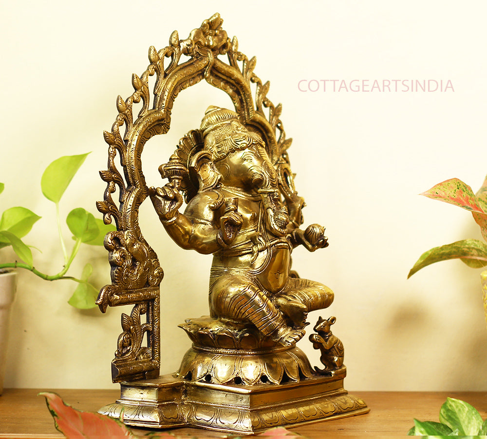 Brass Ganesh -Laxmi SuperFine With  Prabhawali 16"