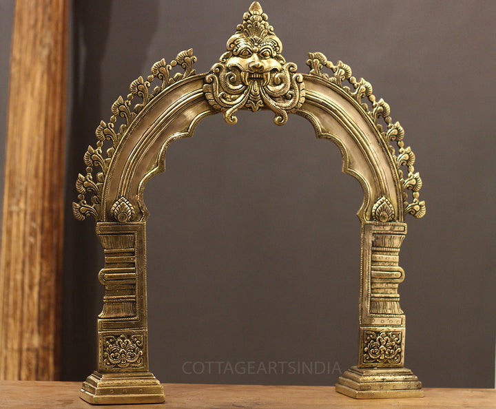 Brass Prabhawali Kirtmukha