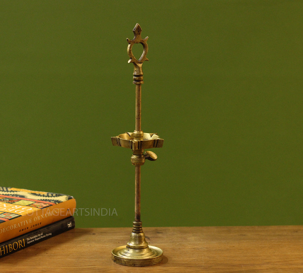 Brass  Vintage Vilakku Lamp