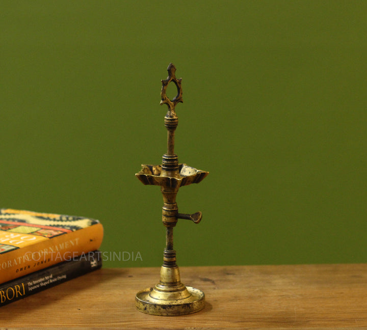 Brass  Vintage Vilakku Lamp