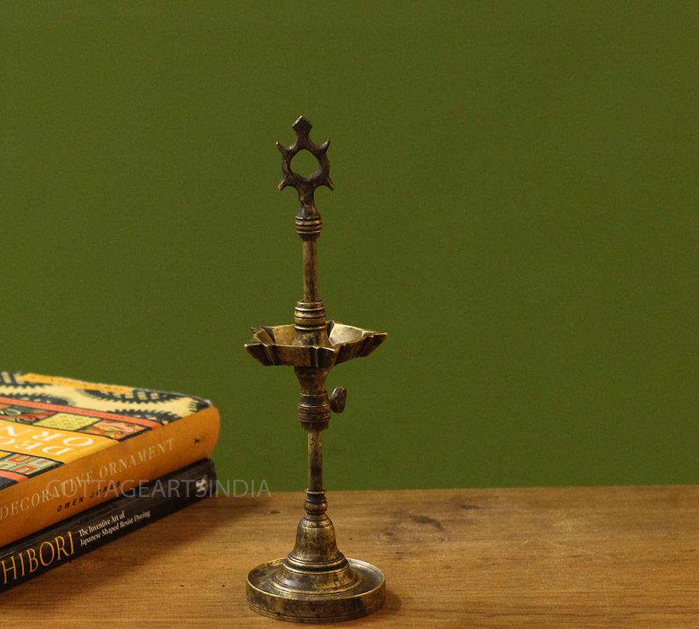 Brass  Vintage Vilakku Lamp