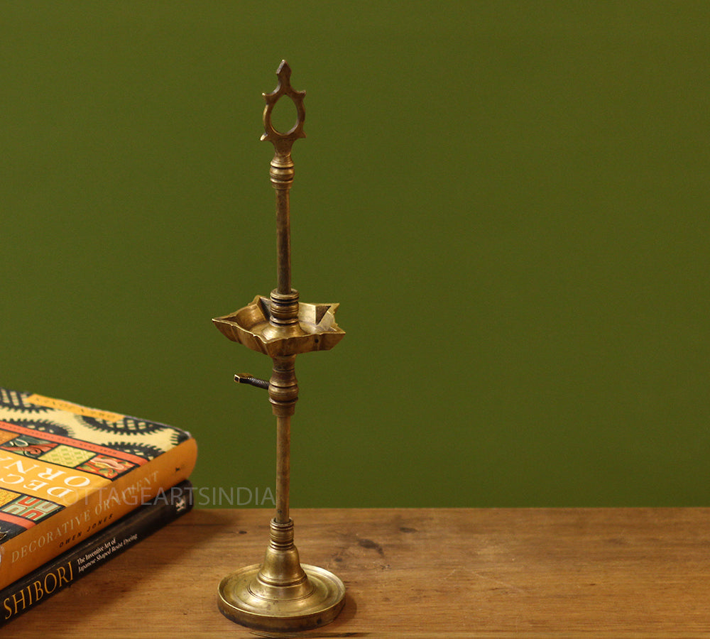 Brass  Vintage Vilakku Lamp