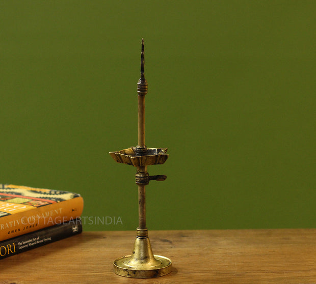 Brass  Vintage Vilakku Lamp