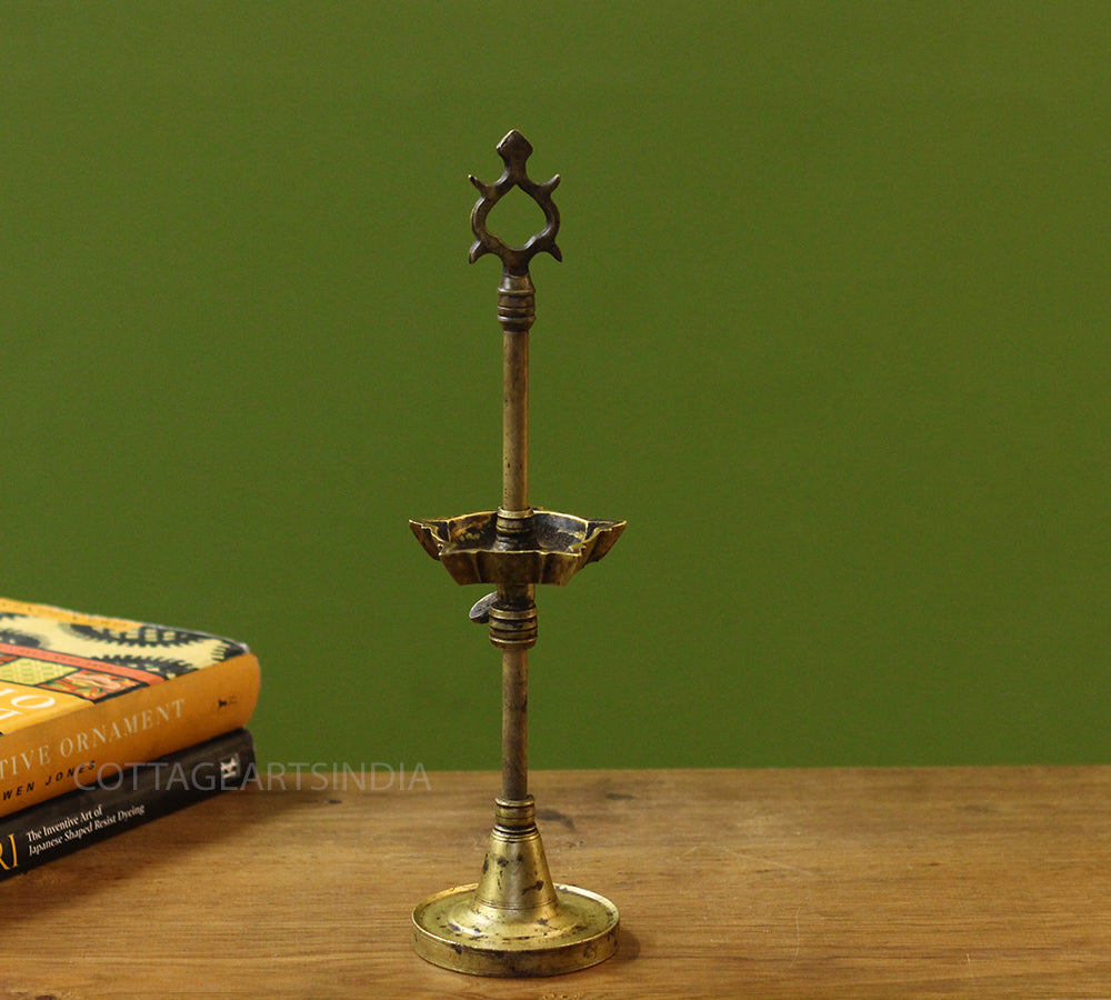 Brass  Vintage Vilakku Lamp