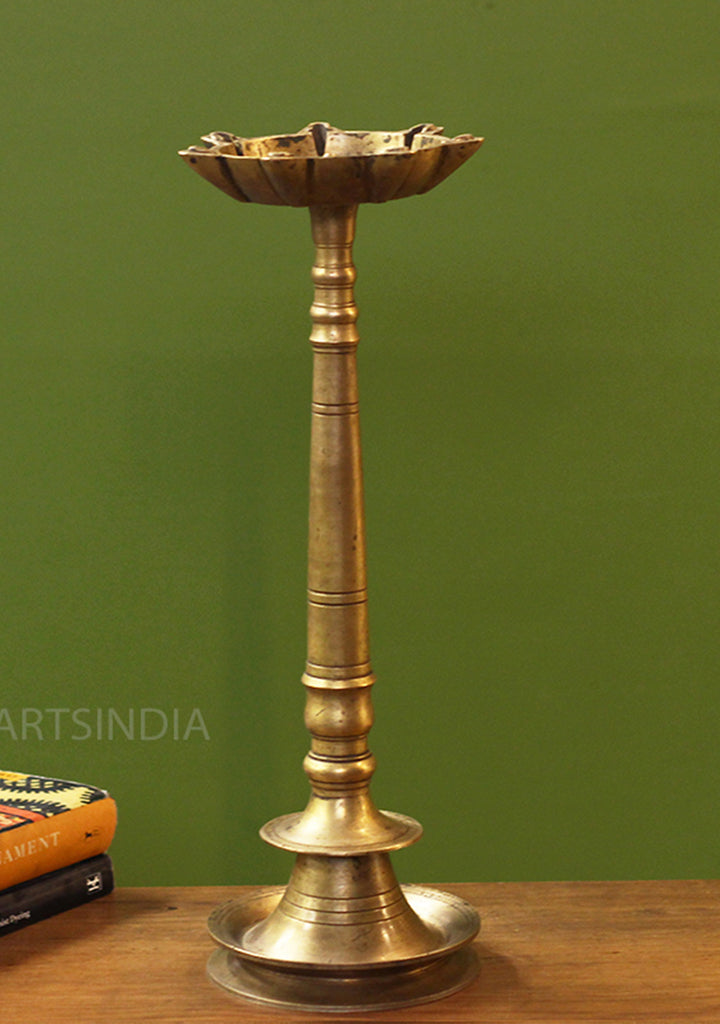 Brass  Vintage Vilakku Lamp