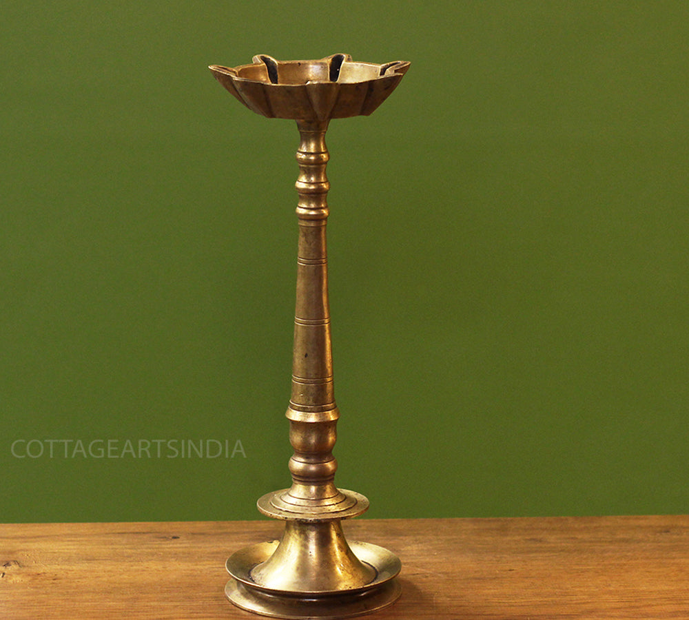 Brass  Vintage Vilakku Lamp