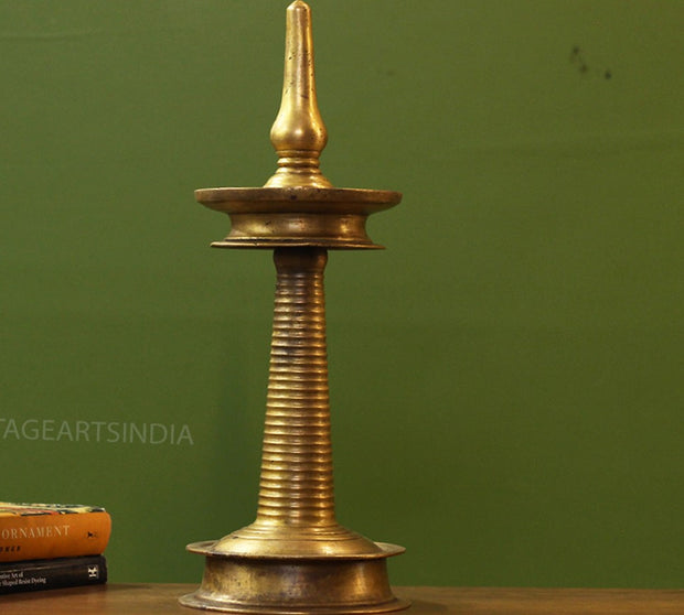 Brass  Vintage Vilakku Lamp