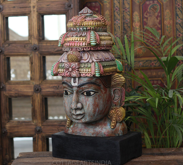 Handcrafted Wooden Lord Vishnu Head Sculpture – Vintage Antique Finish