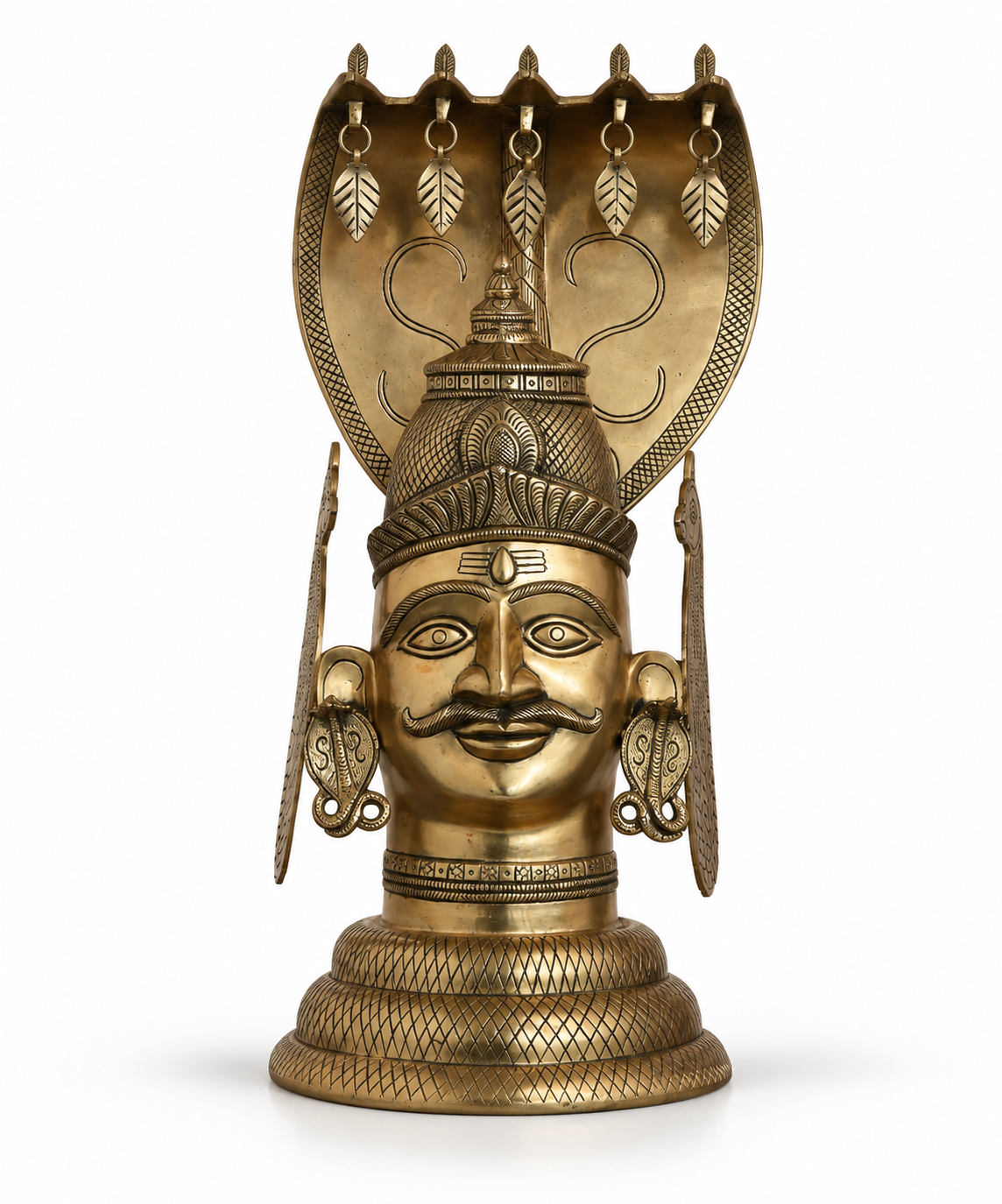 Shiva Mukhalingam with Nagabharanam Big