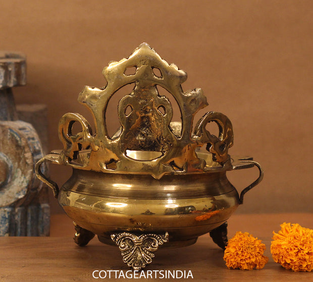 Brass Ganesh Urli 7 '