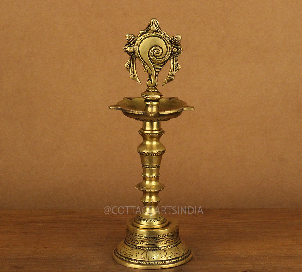 Brass Vilakku Lamp 12"