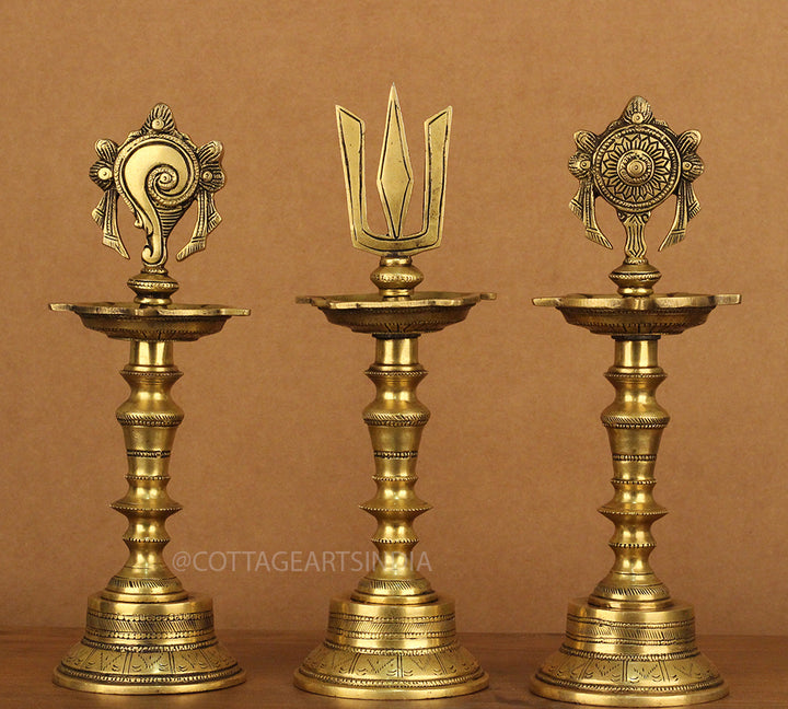 Brass Vilakku Lamp 12"