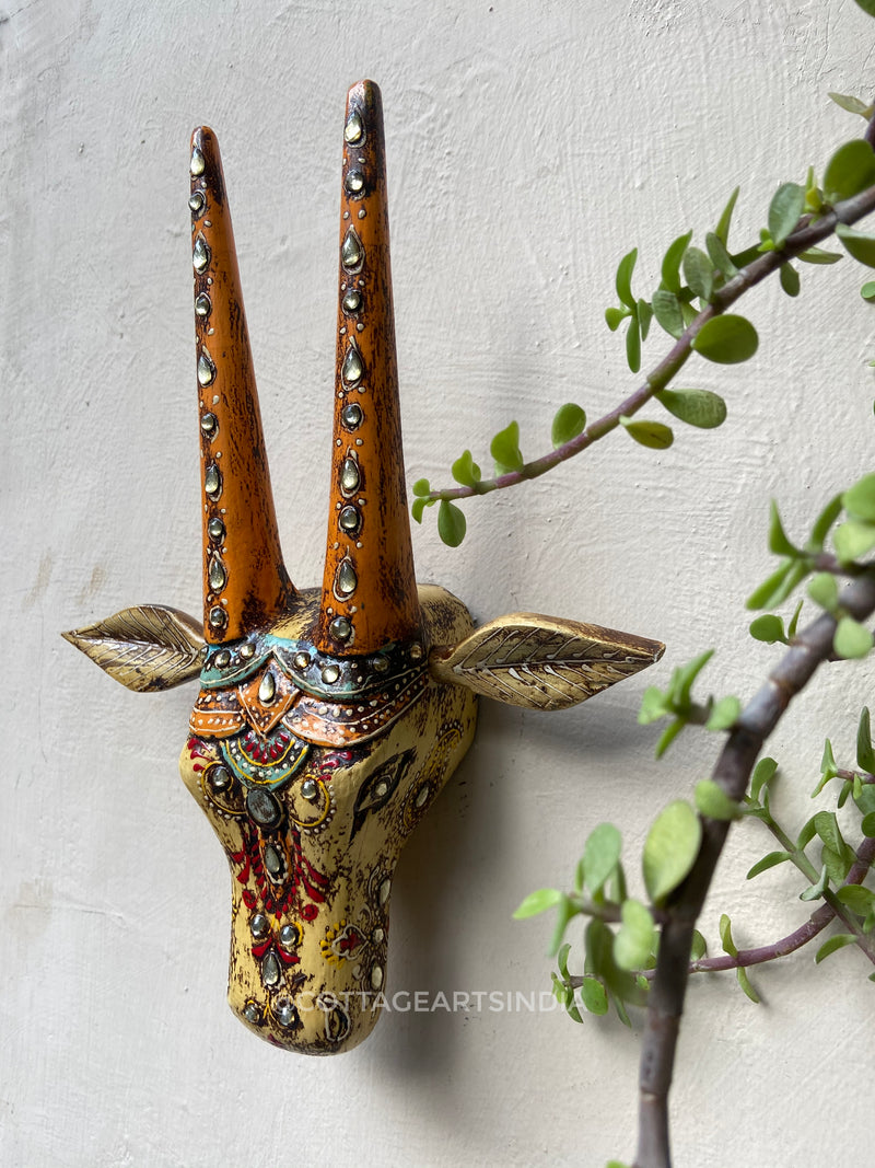Bull Head Wooden Painted Sml
