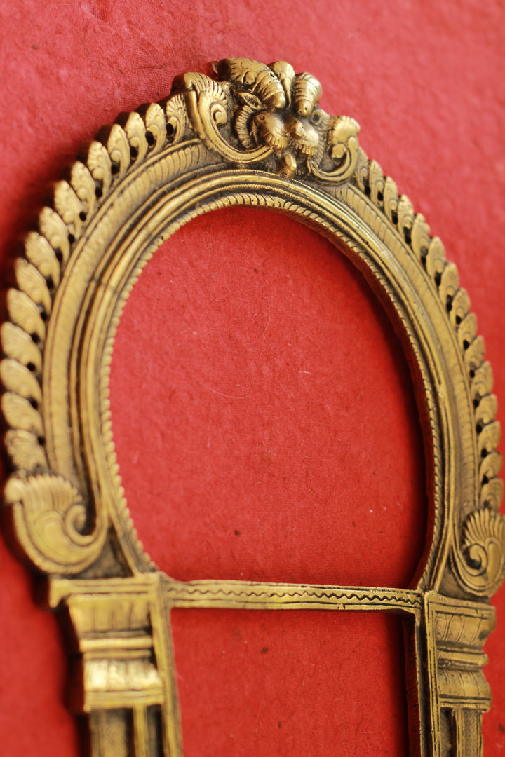 Brass Kirtimukha Prabhavali