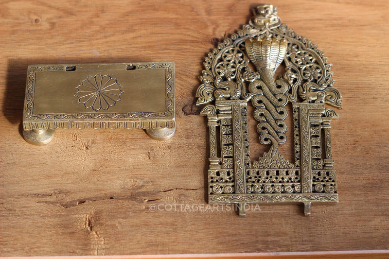 Brass Singhasan 10 "