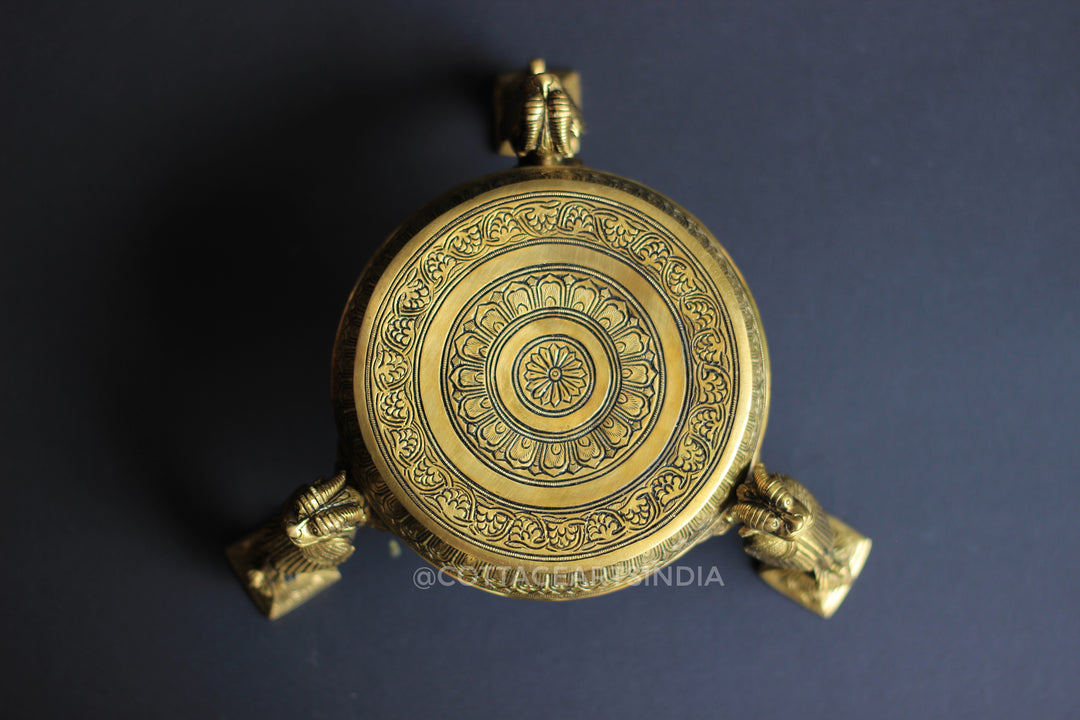 Brass Yali Chowki