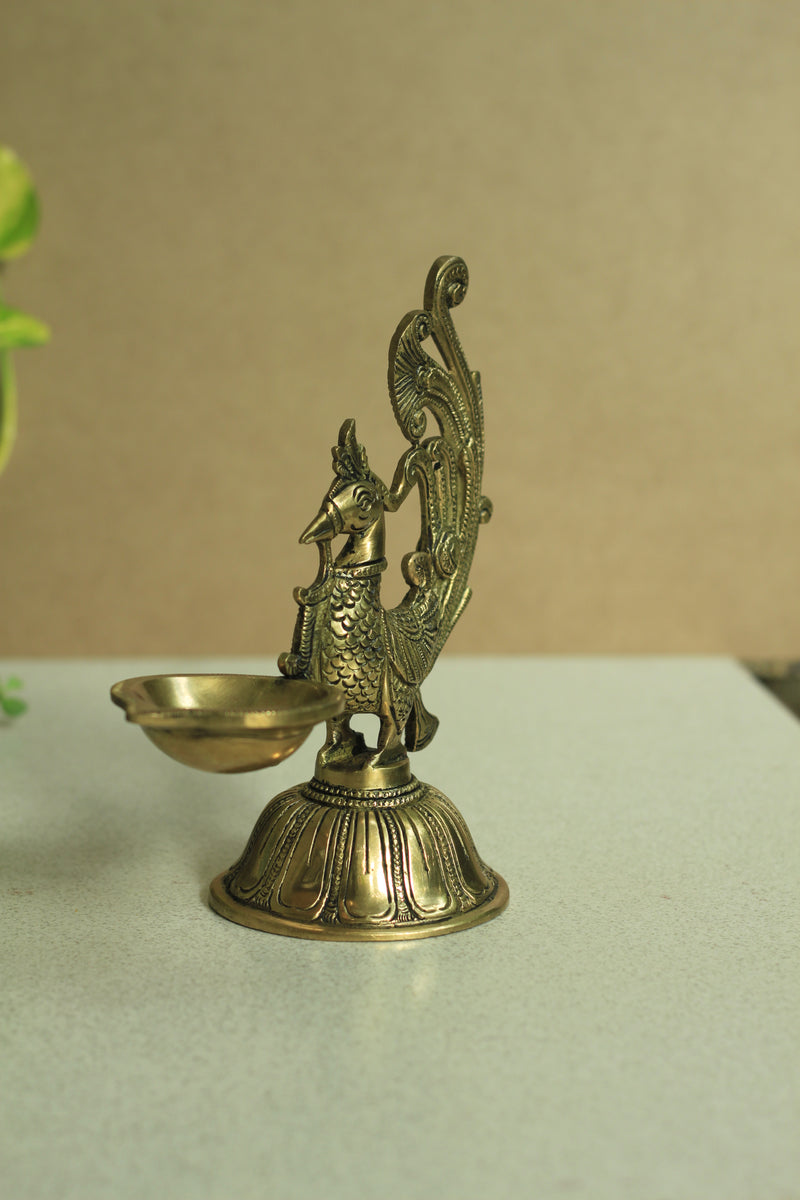 Annapakshi Oil Lamp Round Base